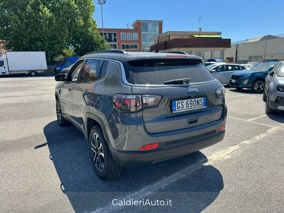 Jeep Compass usata a Salerno (3)