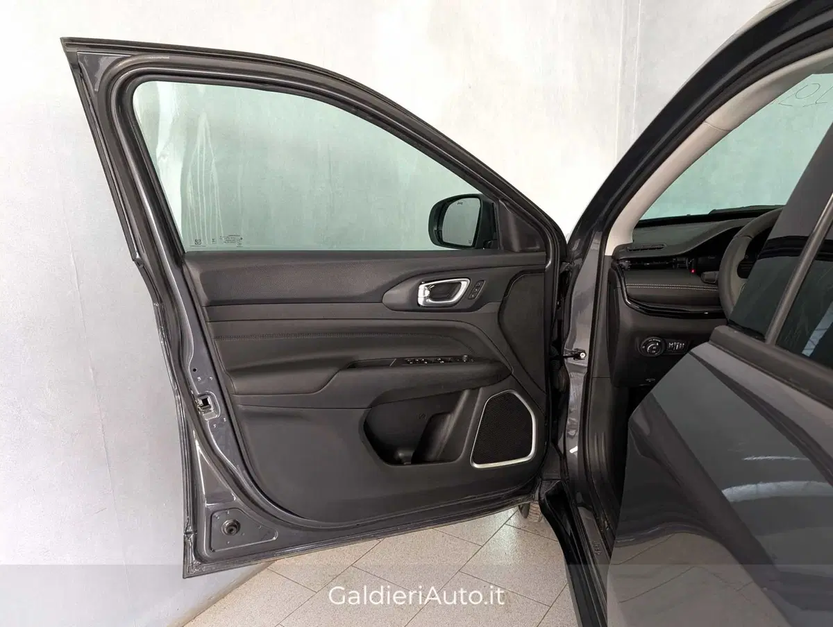 Jeep Compass usata a Salerno (10)