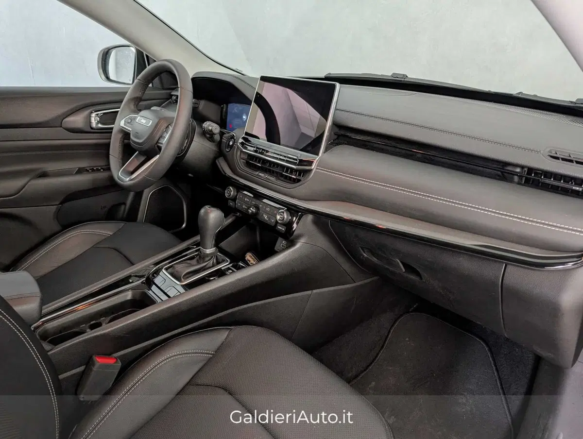 Jeep Compass usata a Salerno (11)
