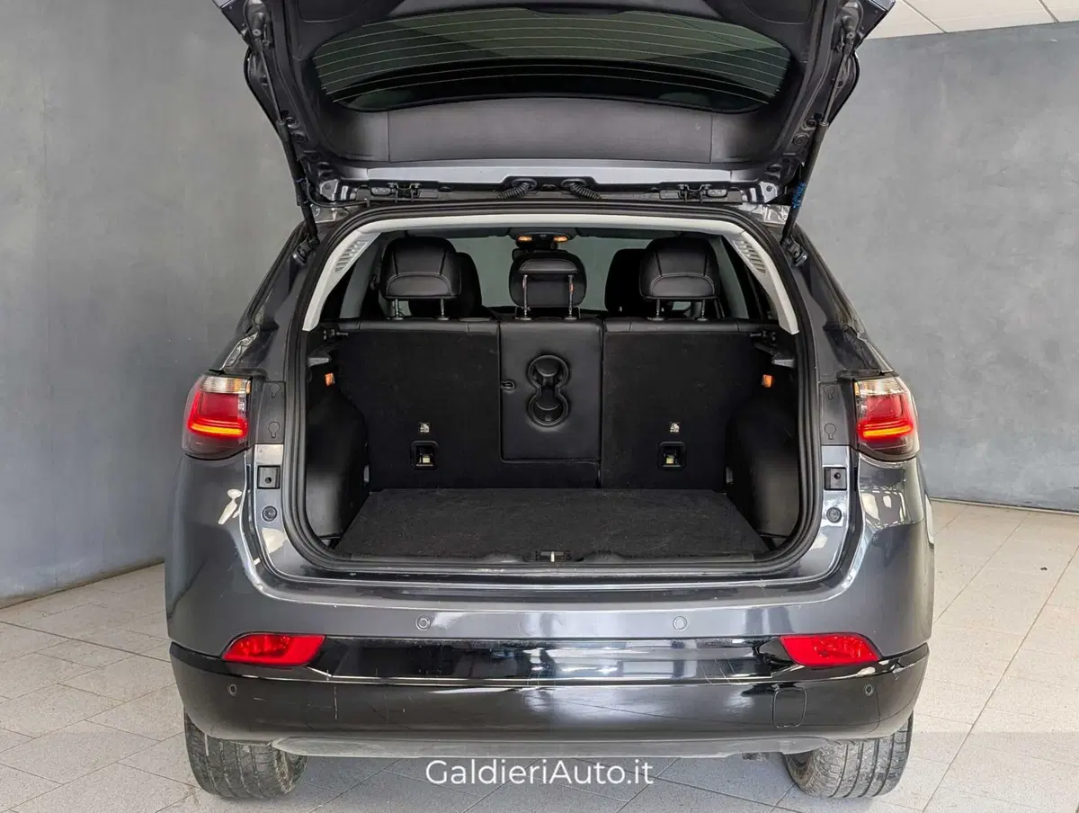 Jeep Compass usata a Salerno (5)