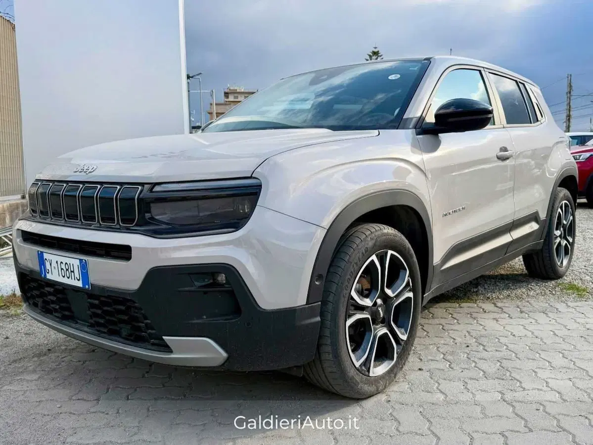 Jeep Avenger usata a Salerno