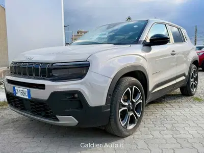 Jeep Avenger 1.2 turbo Summit fwd 100cv del 2025 usata a Fisciano