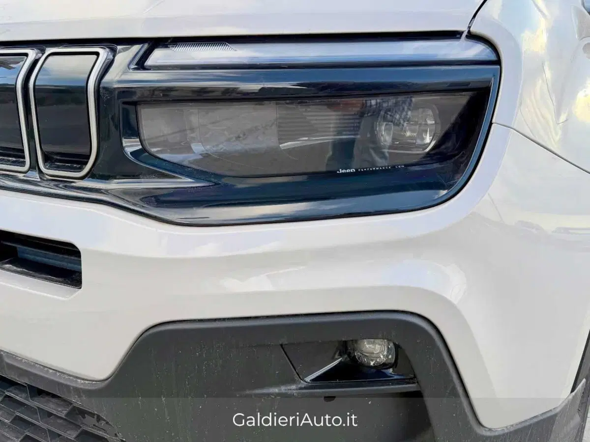 Jeep Avenger usata a Salerno (18)