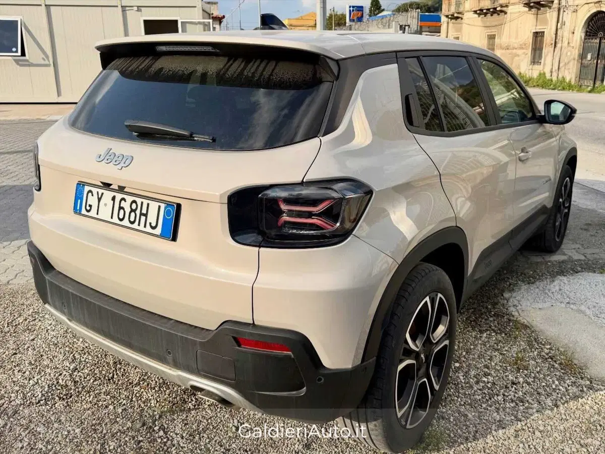 Jeep Avenger usata a Salerno (4)