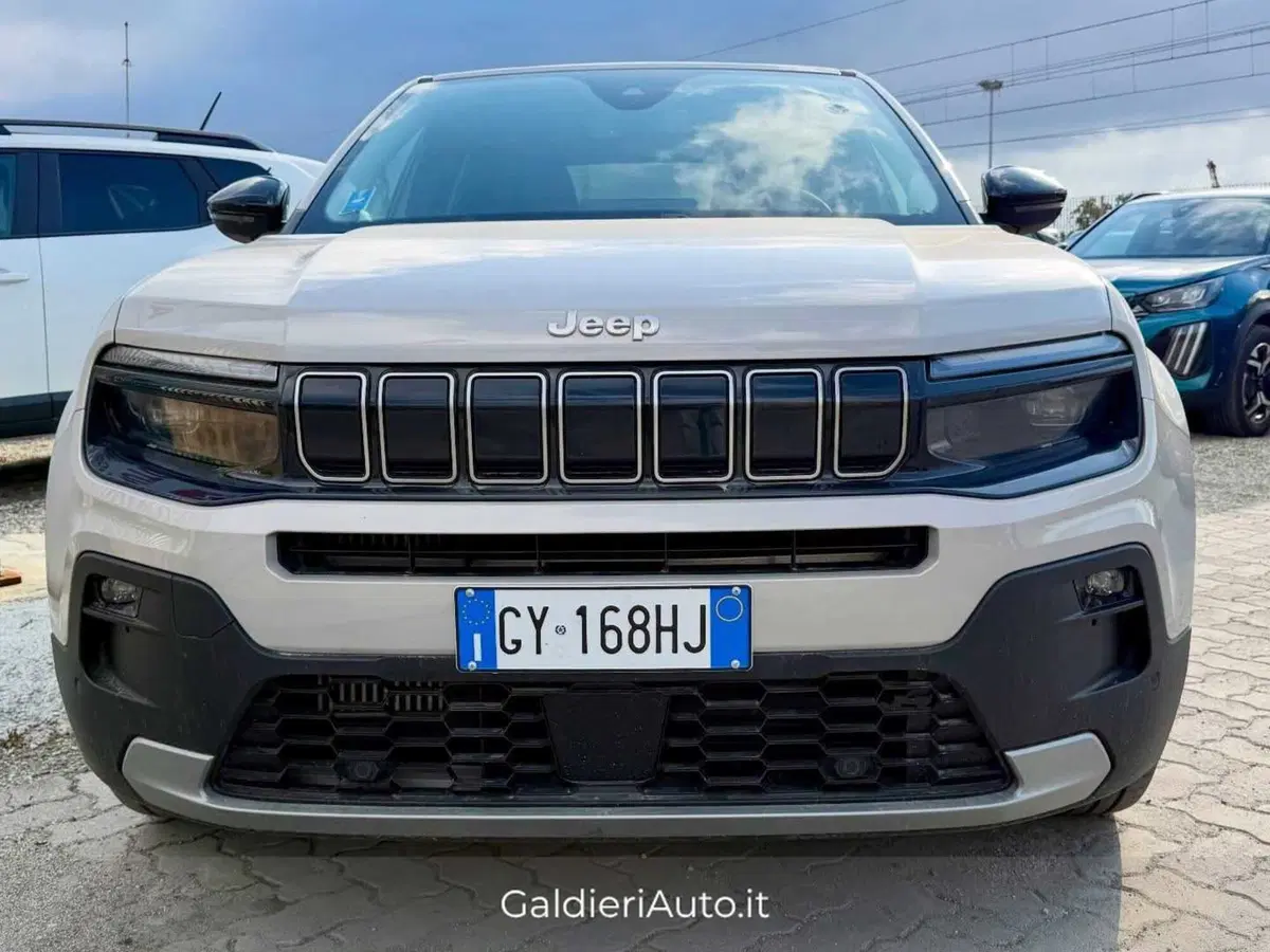 Jeep Avenger usata a Salerno (9)