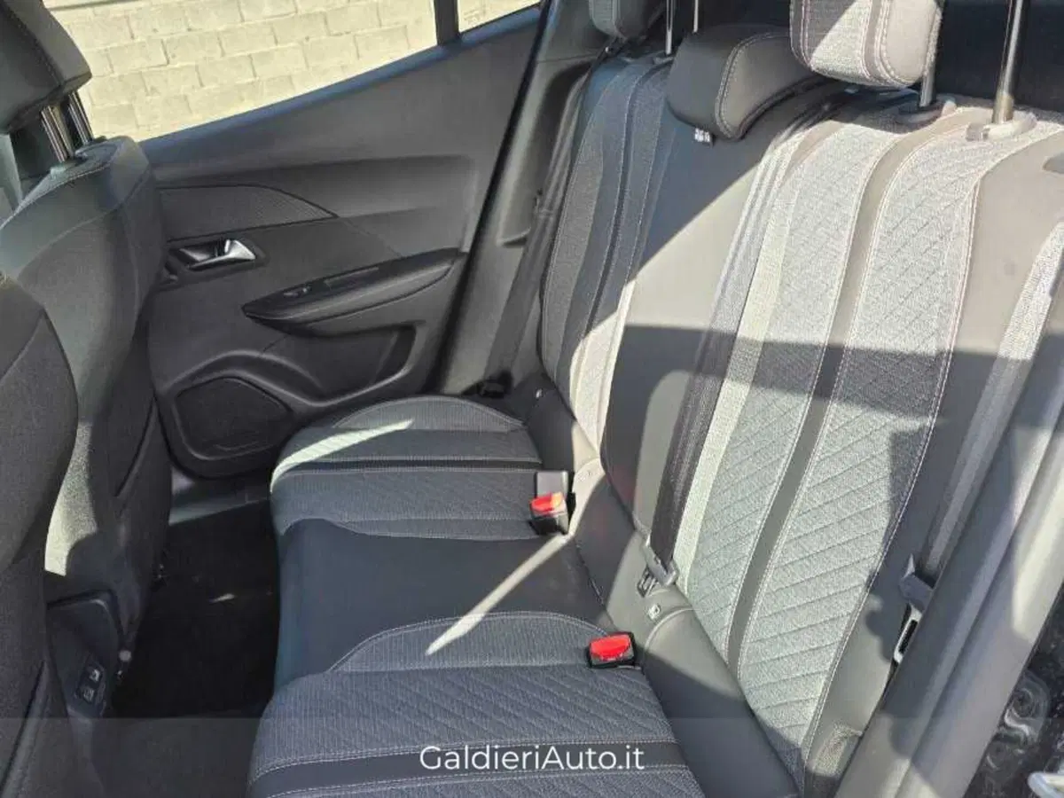 Peugeot 2008 usata a Salerno (10)