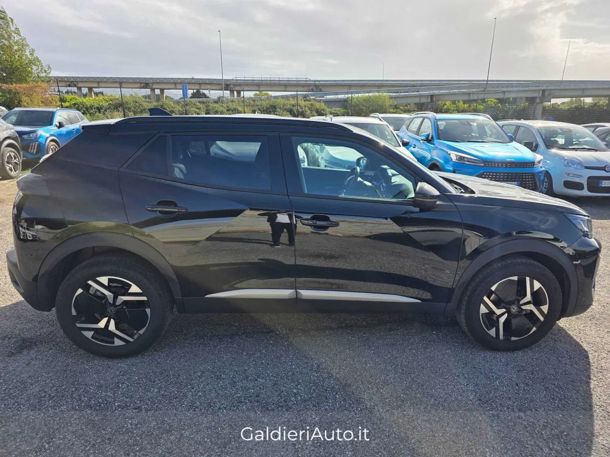 Peugeot 2008 usata a Salerno (11)