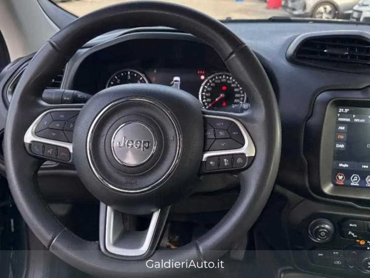 Jeep Renegade usata a Salerno (8)