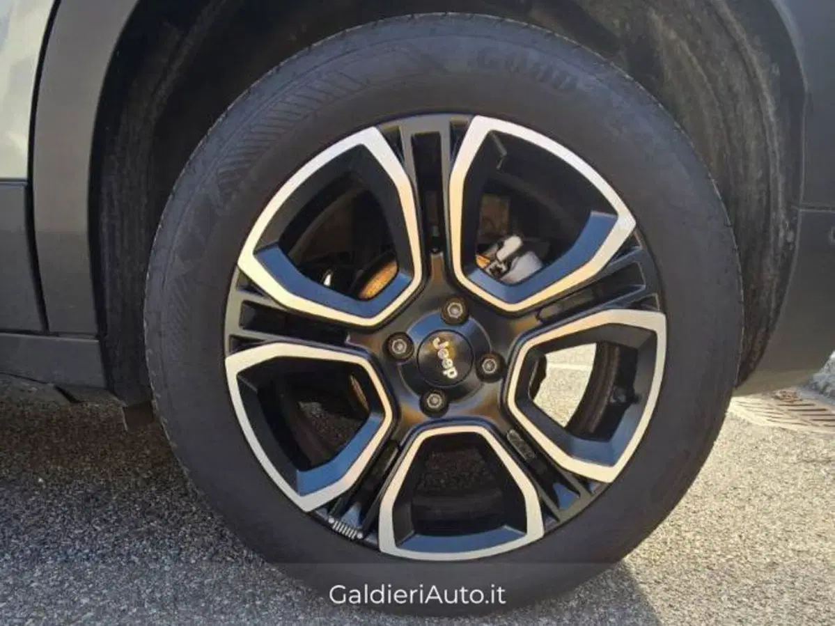 Jeep Avenger usata a Salerno (16)