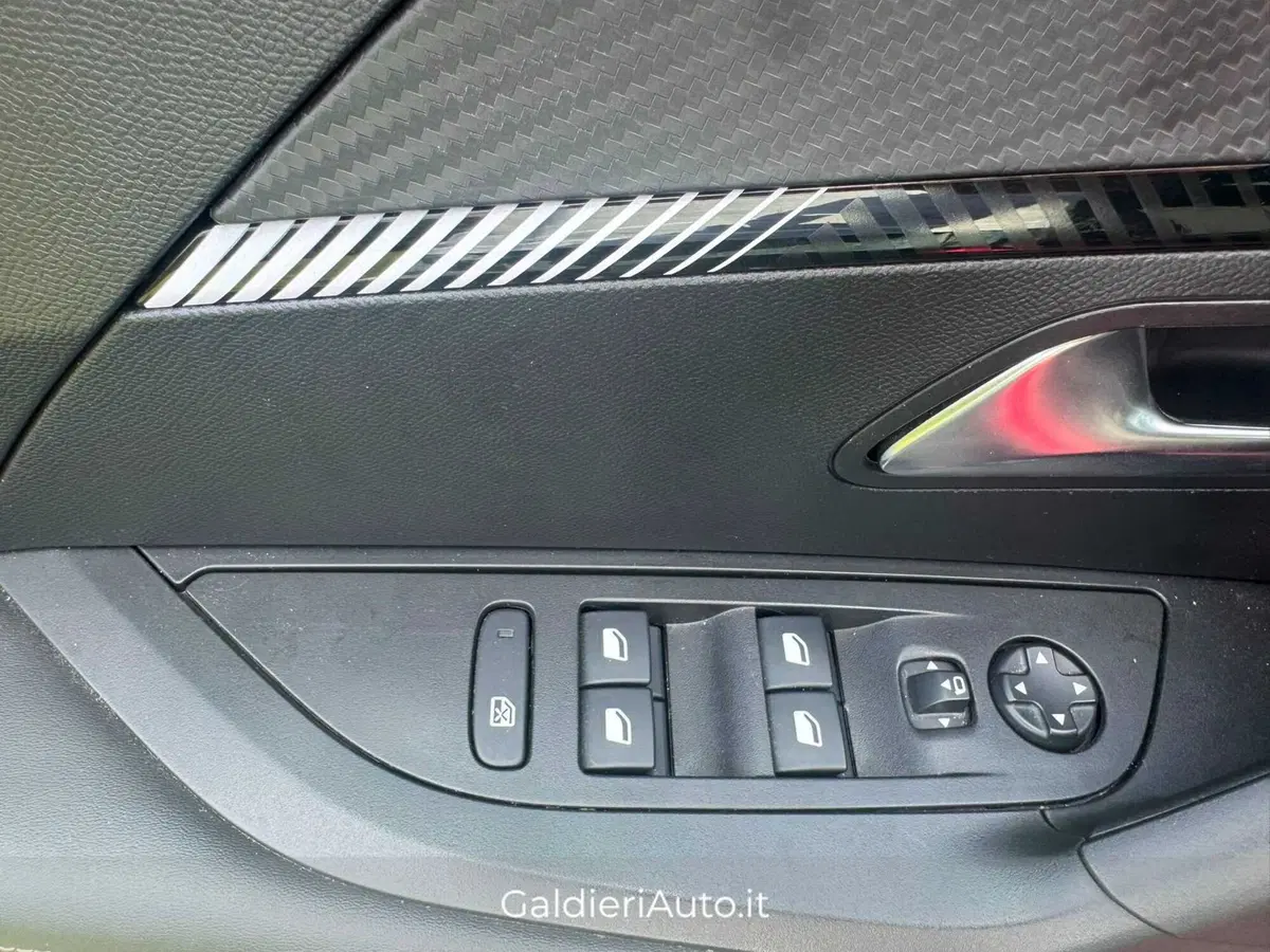 Peugeot 2008 usata a Salerno (15)