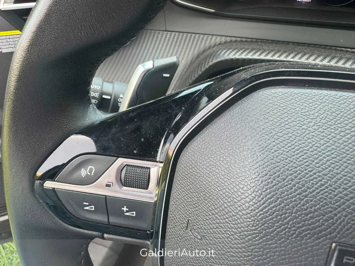 Peugeot 2008 usata a Salerno (17)