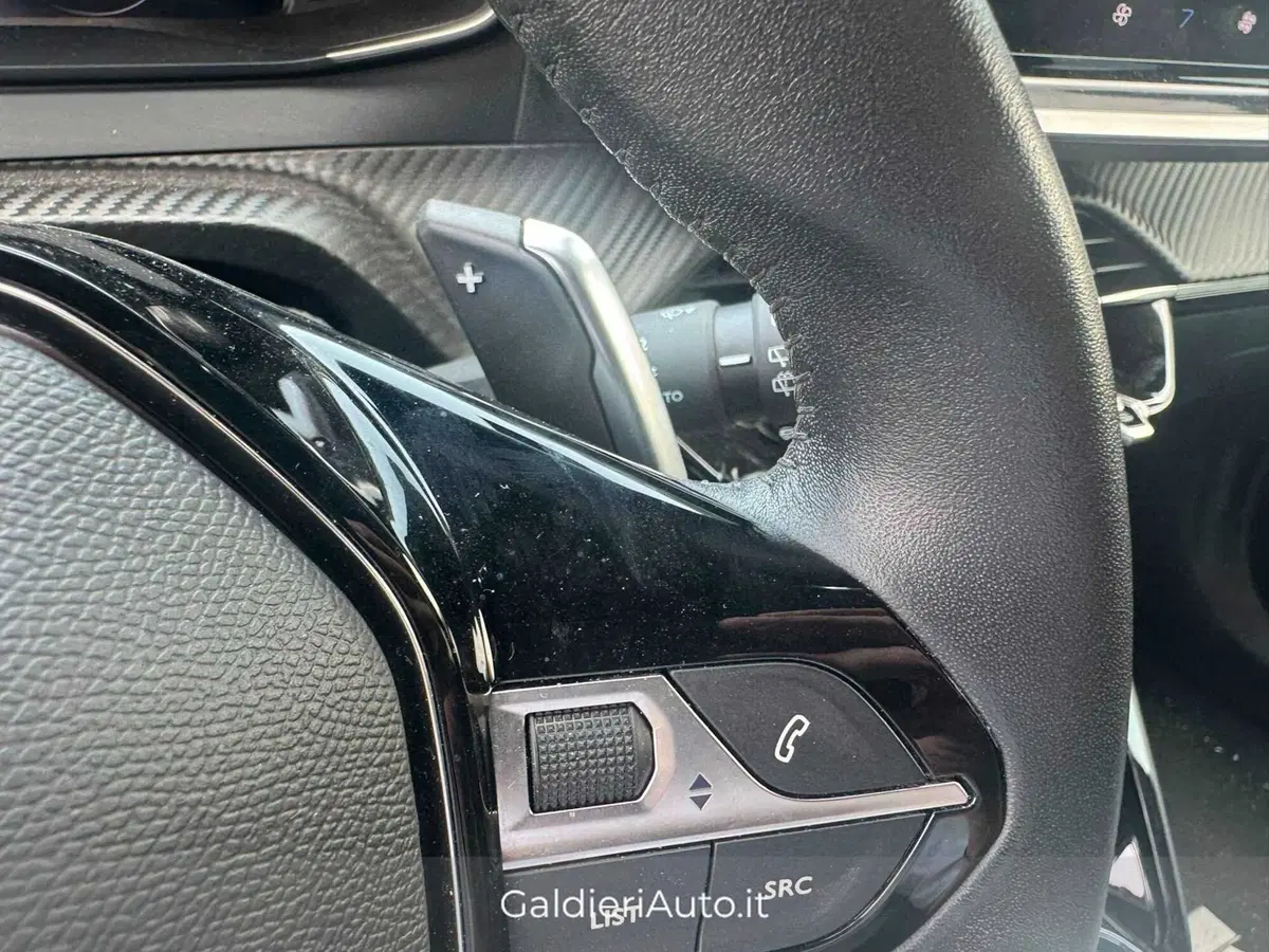 Peugeot 2008 usata a Salerno (18)