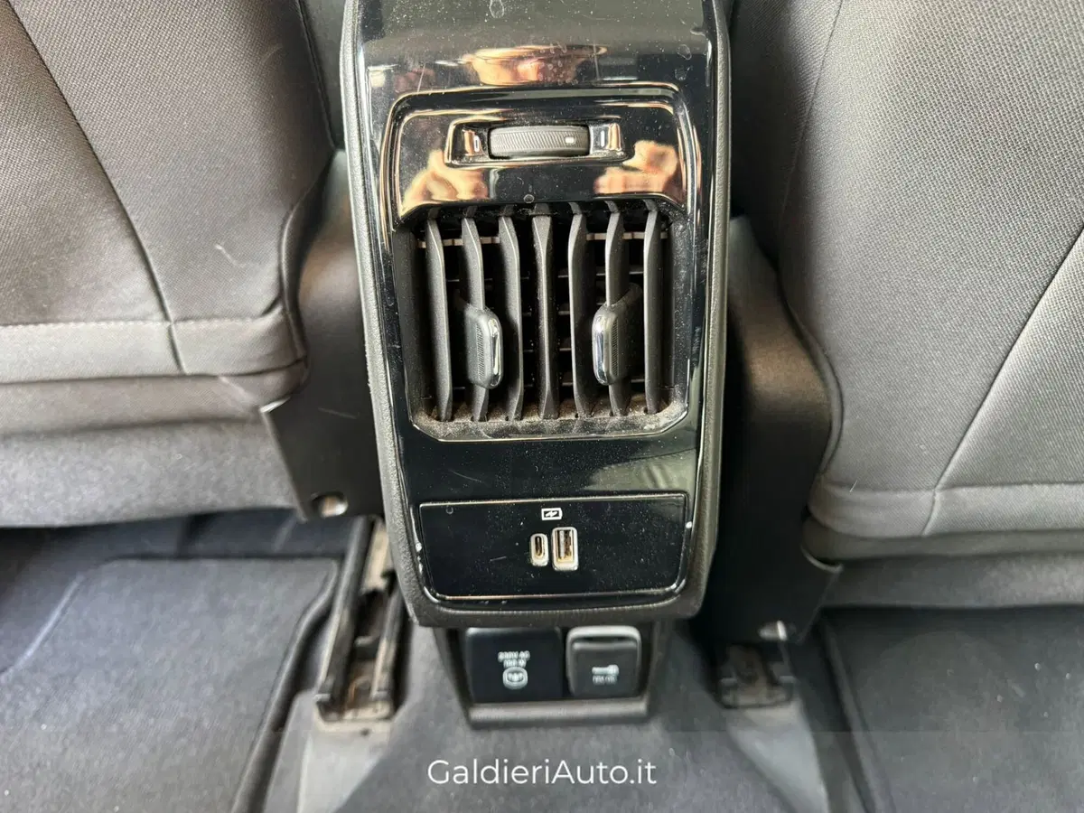 Jeep Compass usata a Salerno (14)