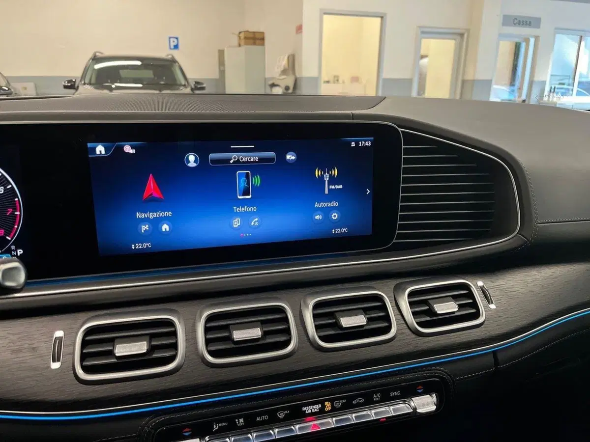 Mercedes-Benz GLS SUV usata a Prato (12)