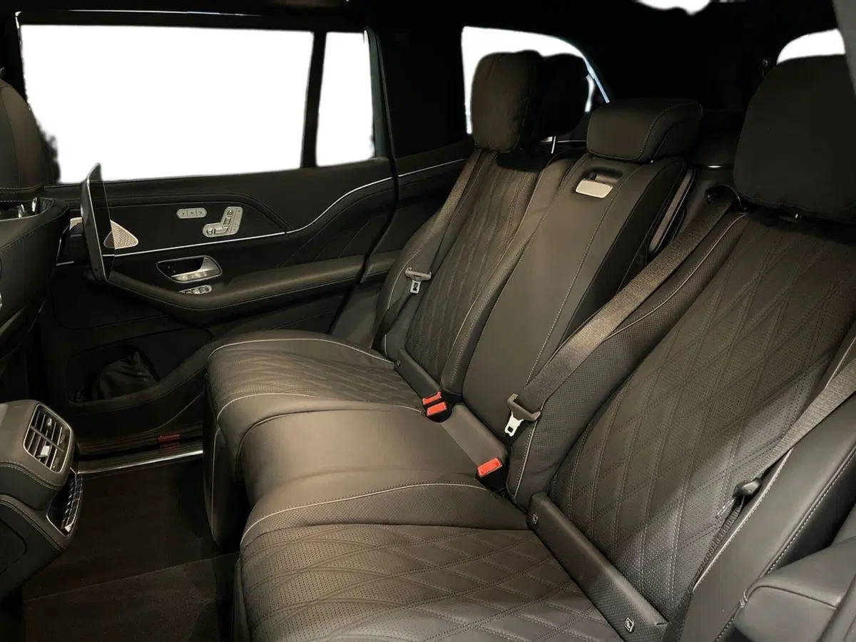 Mercedes-Benz GLS SUV usata a Prato (16)