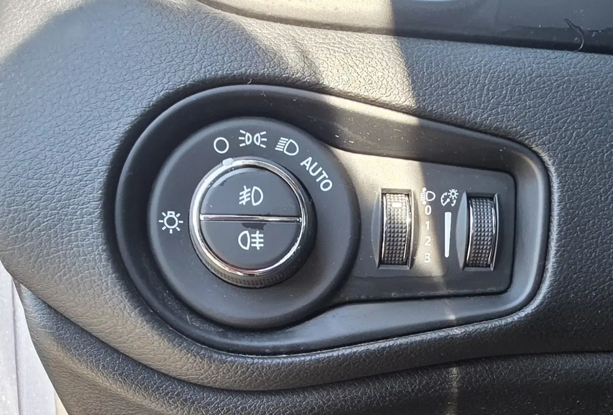 Jeep Renegade usata a Firenze (11)