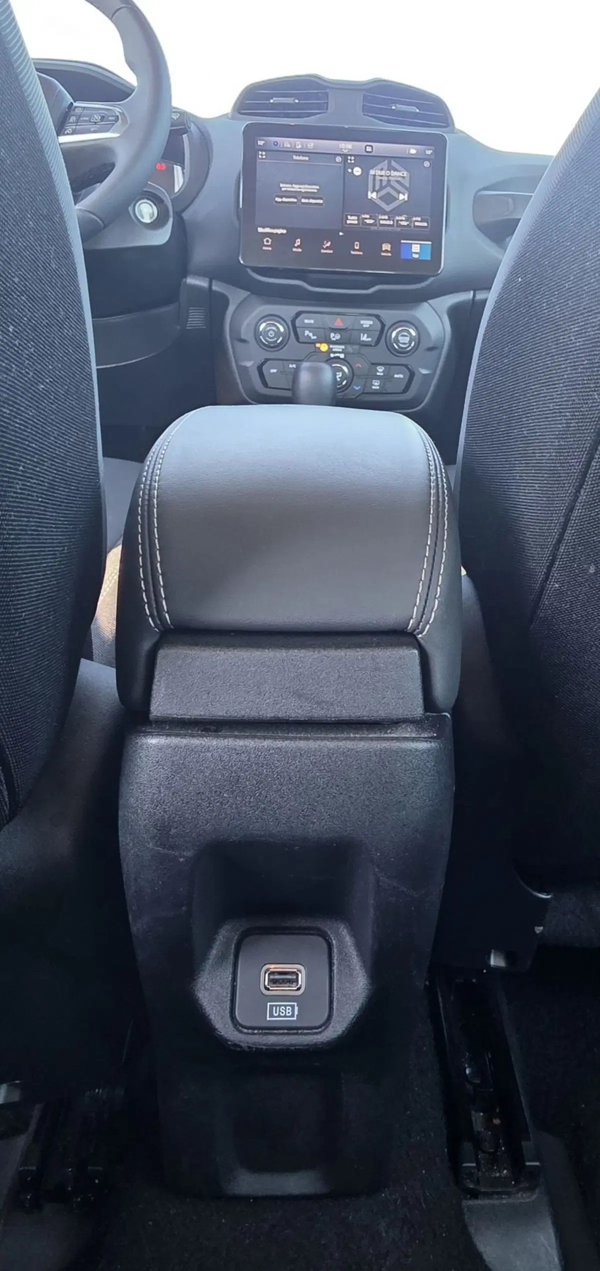 Jeep Renegade usata a Firenze (14)