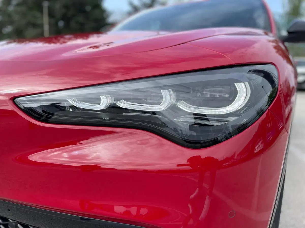 Alfa Romeo Stelvio usata a Ancona (20)