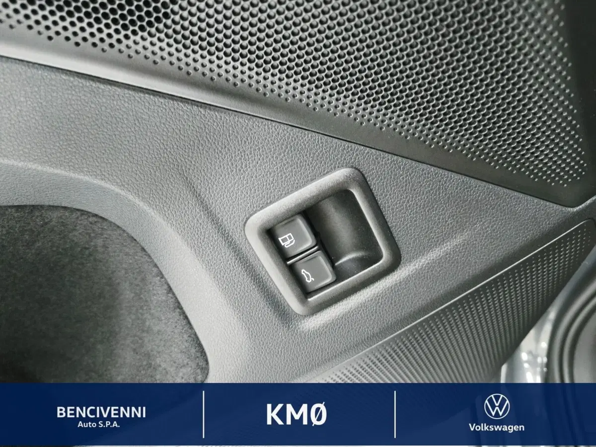 Volkswagen Tayron nuova a Catanzaro (17)