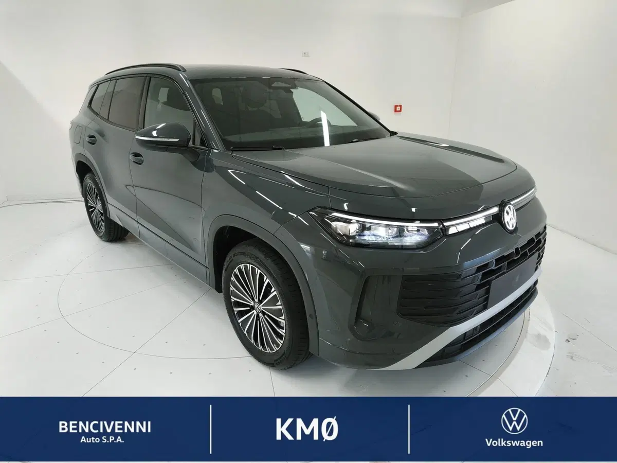 Volkswagen Tayron nuova a Catanzaro (4)