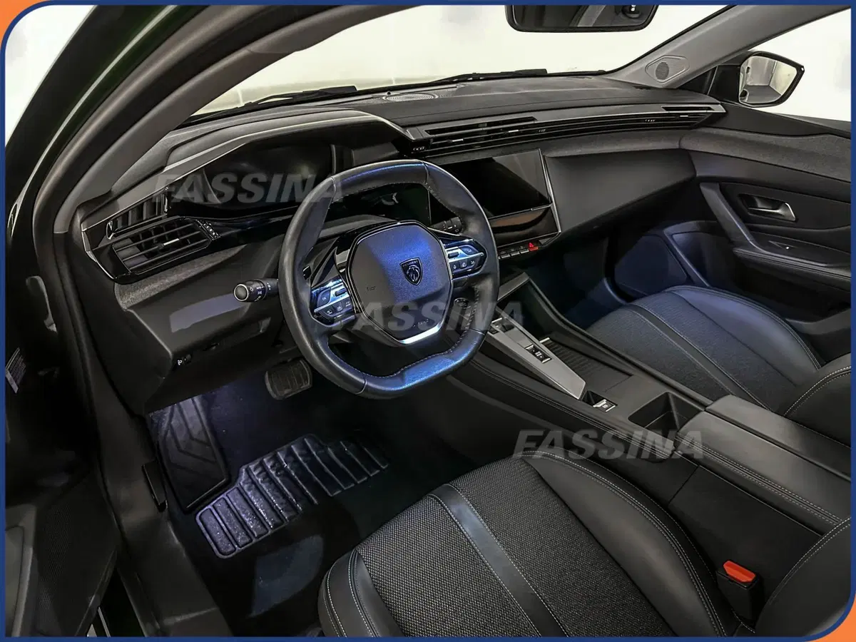 Peugeot 308 usata a Milano (9)