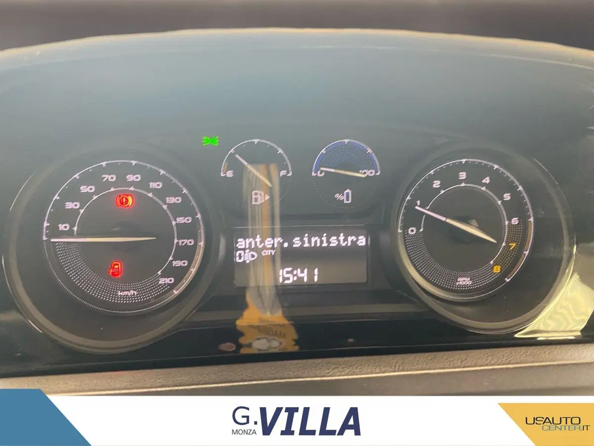 Lancia Ypsilon usata a Monza e Brianza (12)