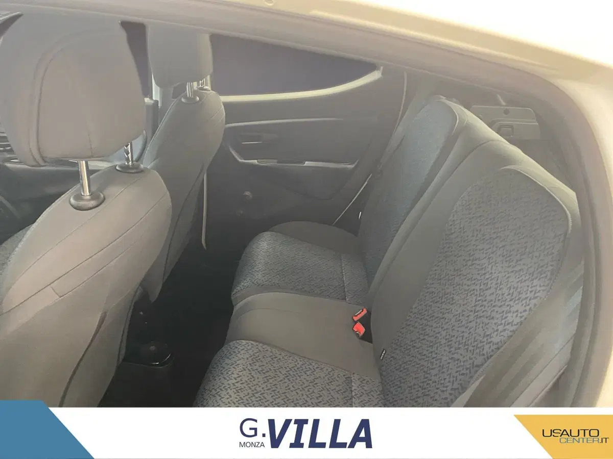 Lancia Ypsilon usata a Monza e Brianza (14)