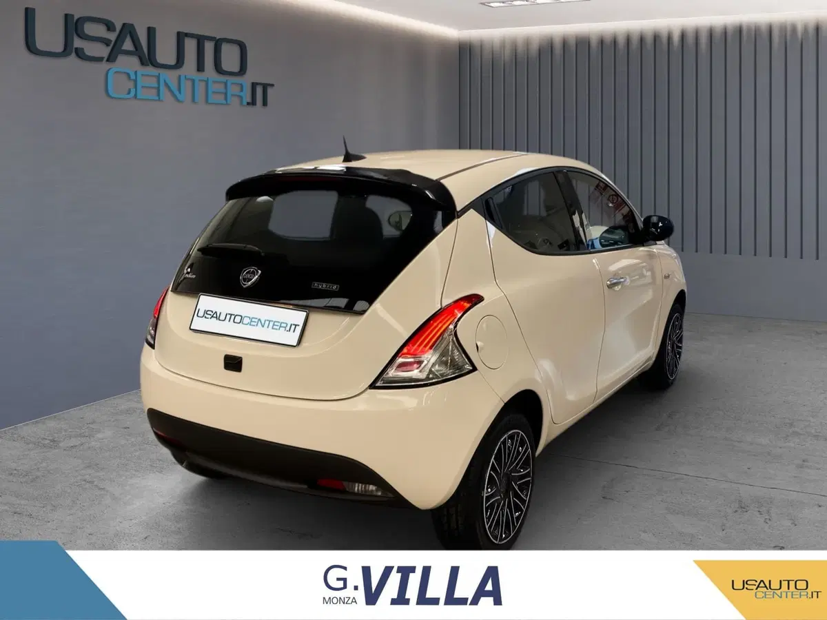 Lancia Ypsilon usata a Monza e Brianza (4)