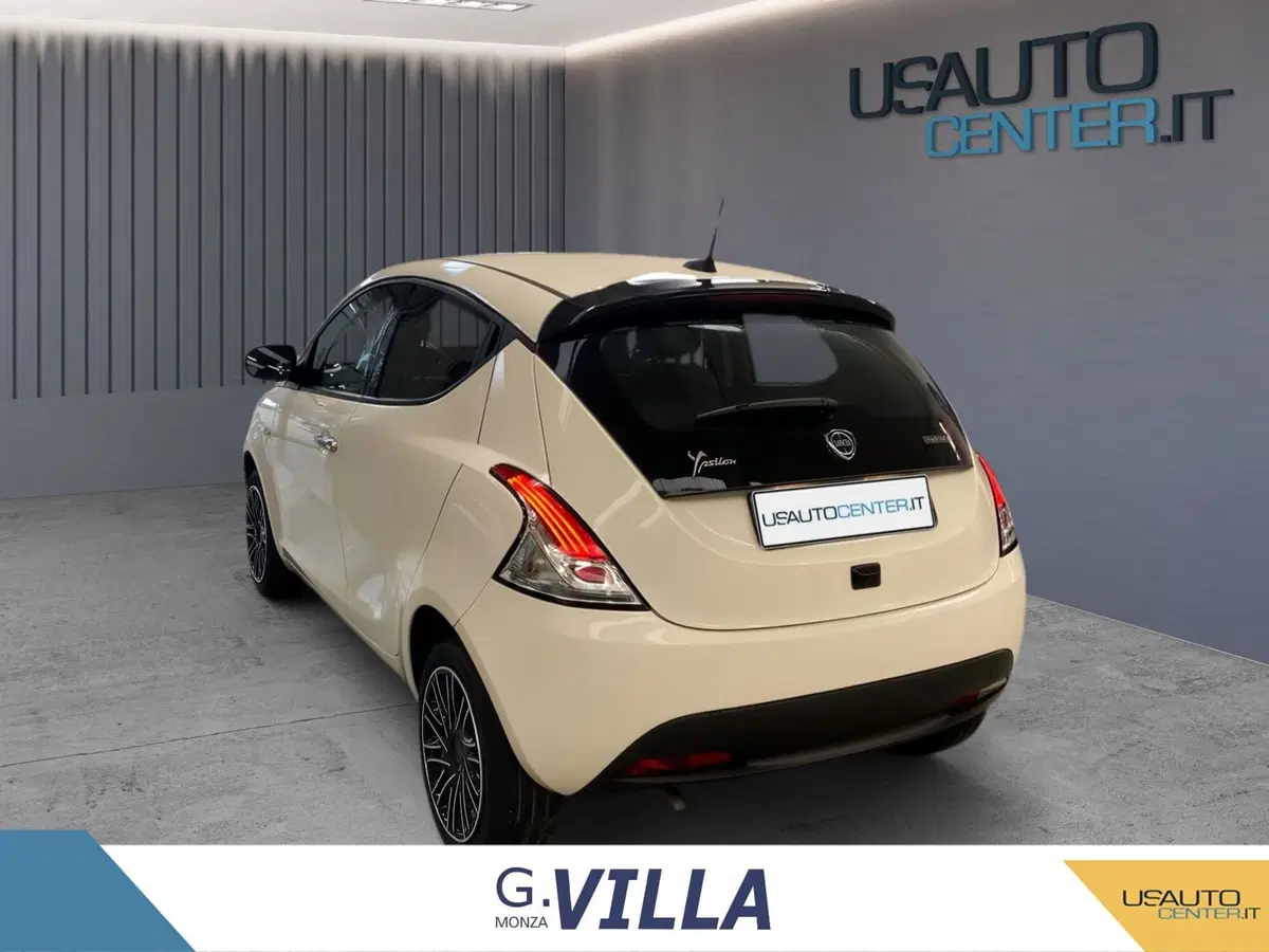 Lancia Ypsilon usata a Monza e Brianza (5)