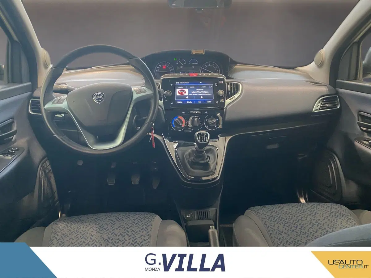Lancia Ypsilon usata a Monza e Brianza (8)