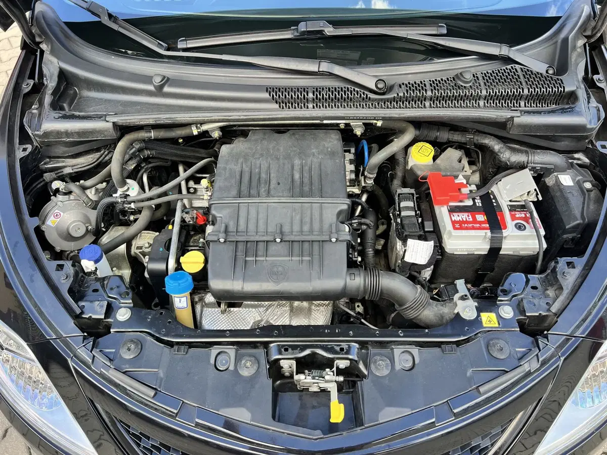 Lancia Ypsilon usata a Chieti (18)