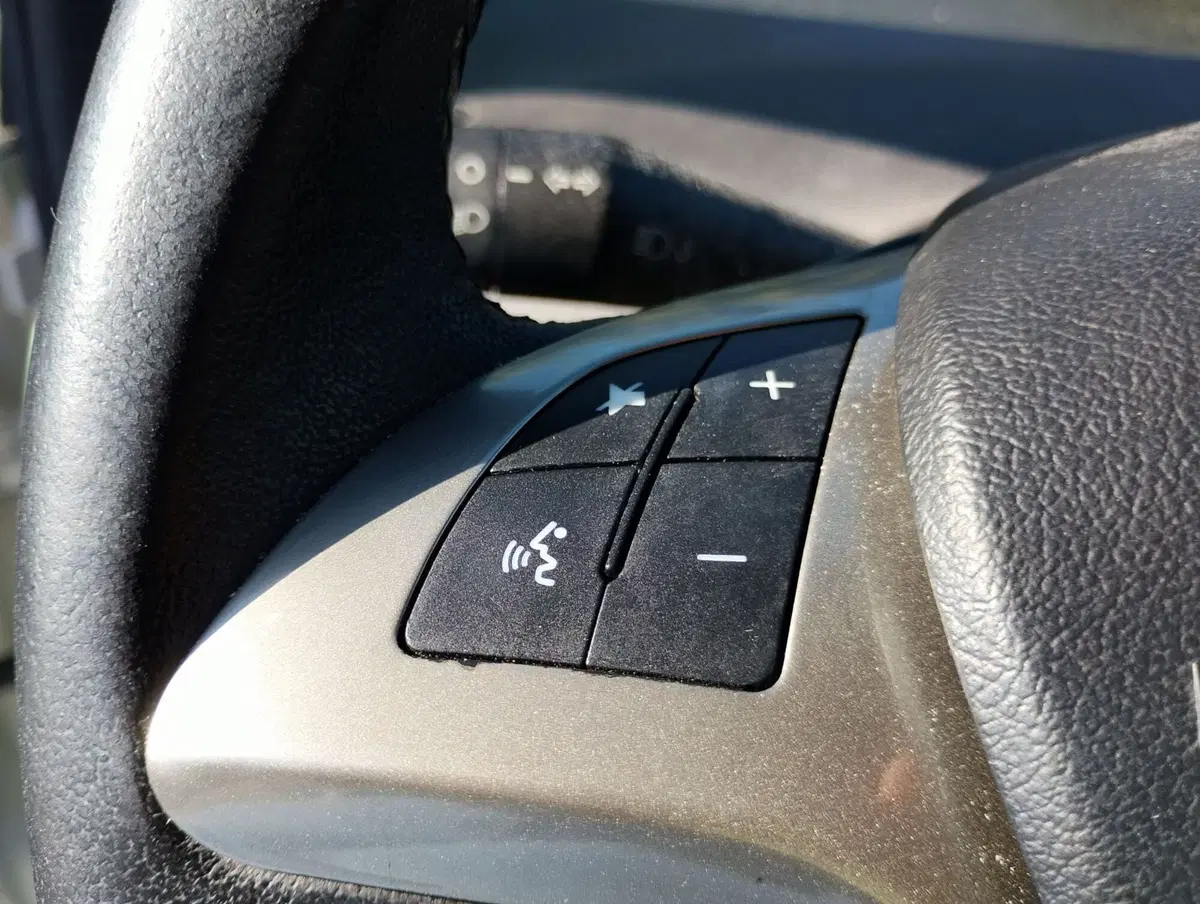 Lancia Ypsilon usata a Ravenna (15)