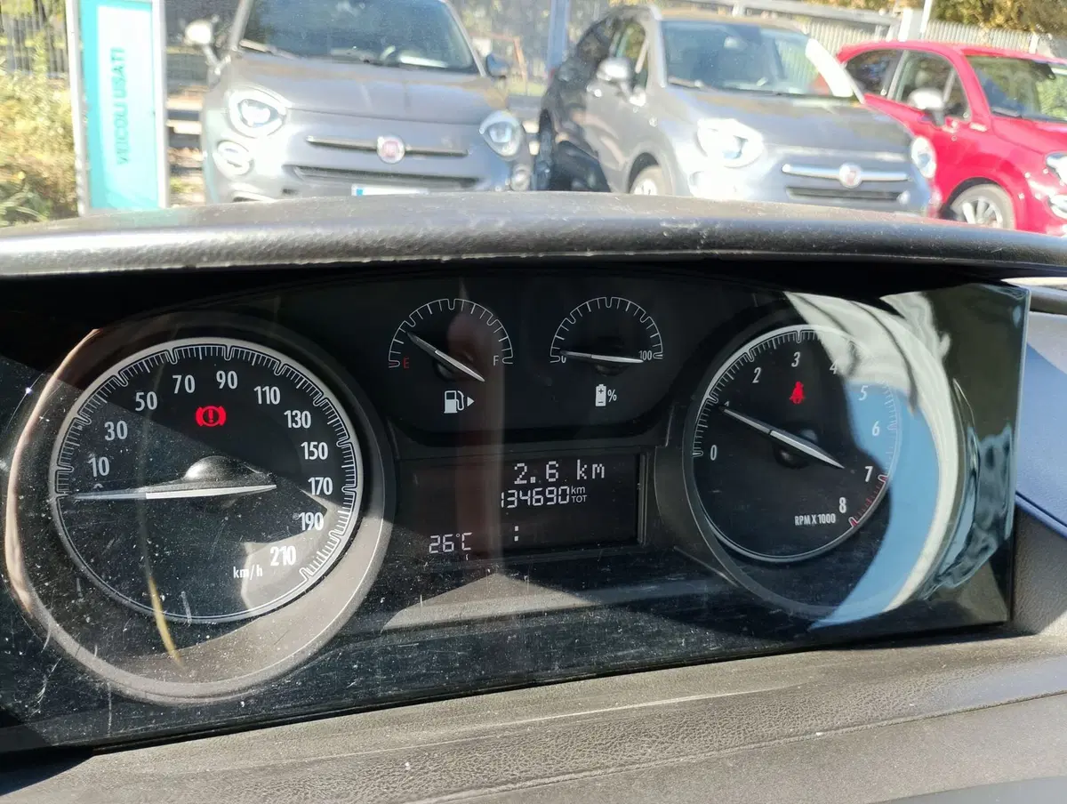 Lancia Ypsilon usata a Ravenna (18)