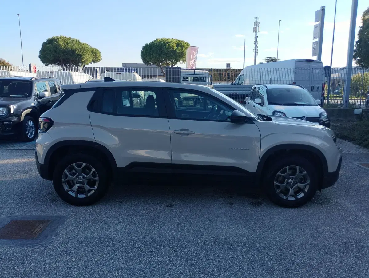 Jeep Avenger usata a Ravenna (12)