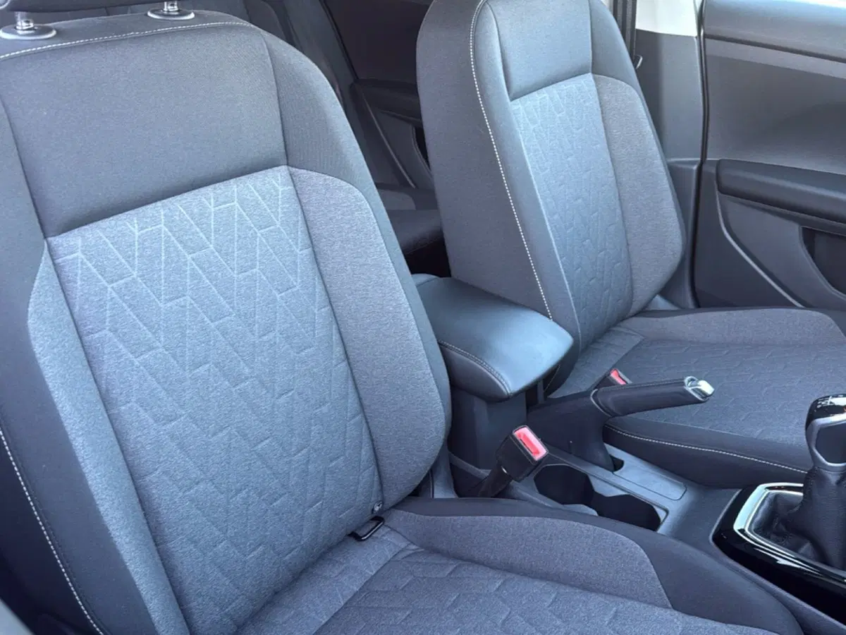Volkswagen T-Cross usata a Terni (11)