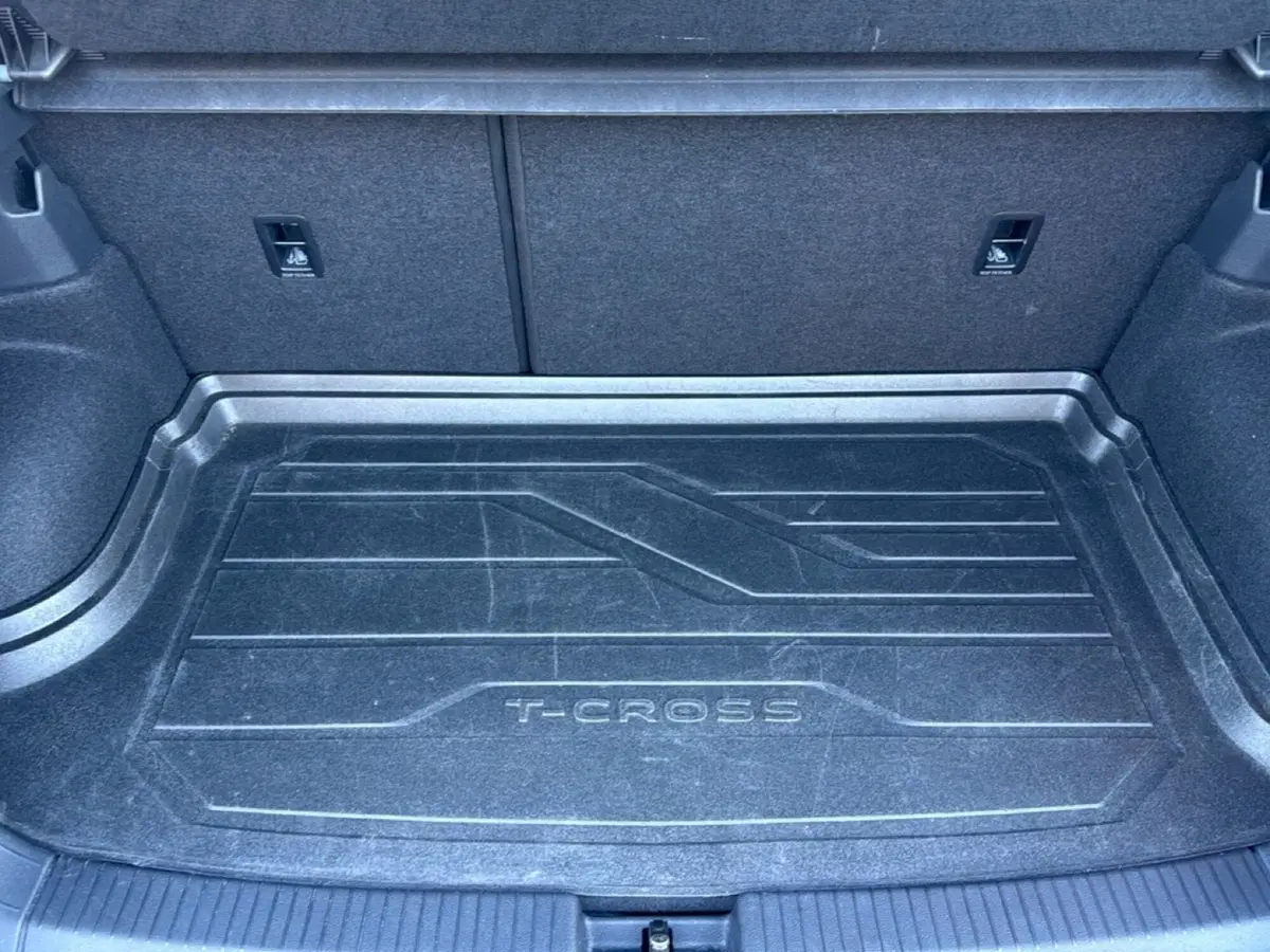 Volkswagen T-Cross usata a Terni (9)