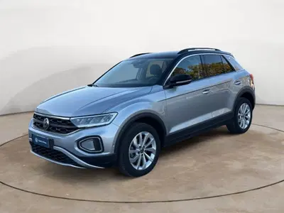 Volkswagen T-Roc 2.0 tdi Edition 115cv del 2024 usata a Terni