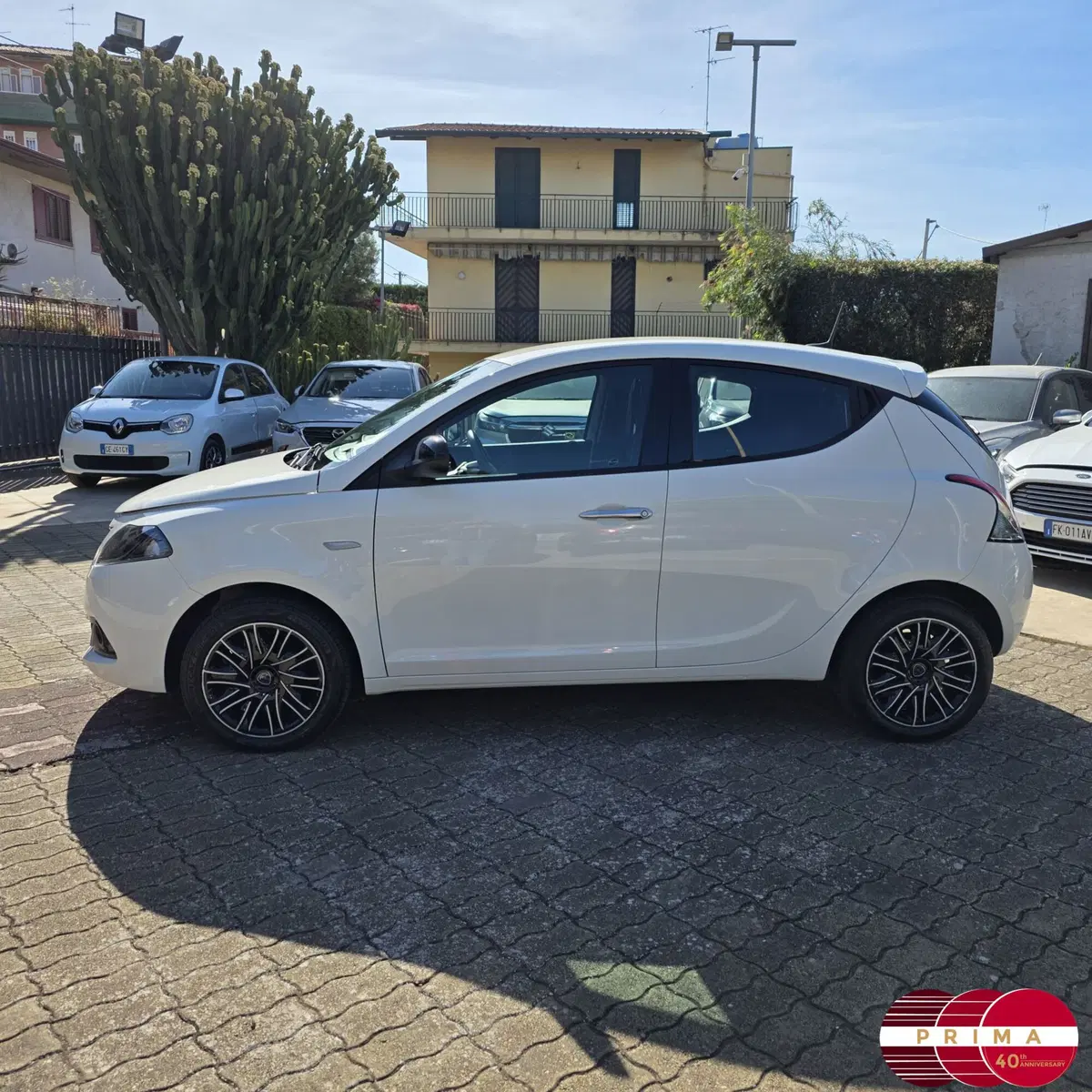 Lancia Ypsilon usata a Catania (2)