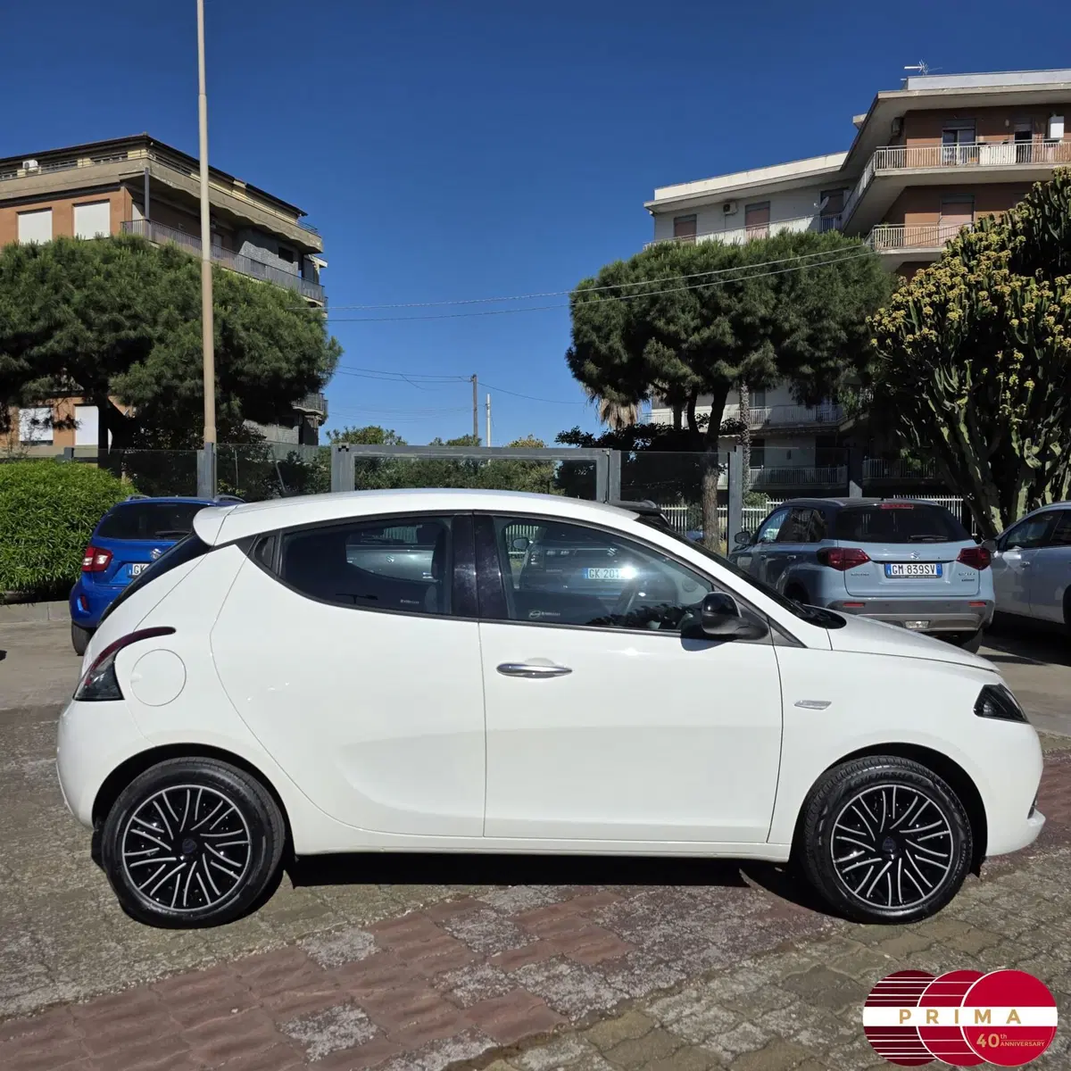 Lancia Ypsilon usata a Catania (9)
