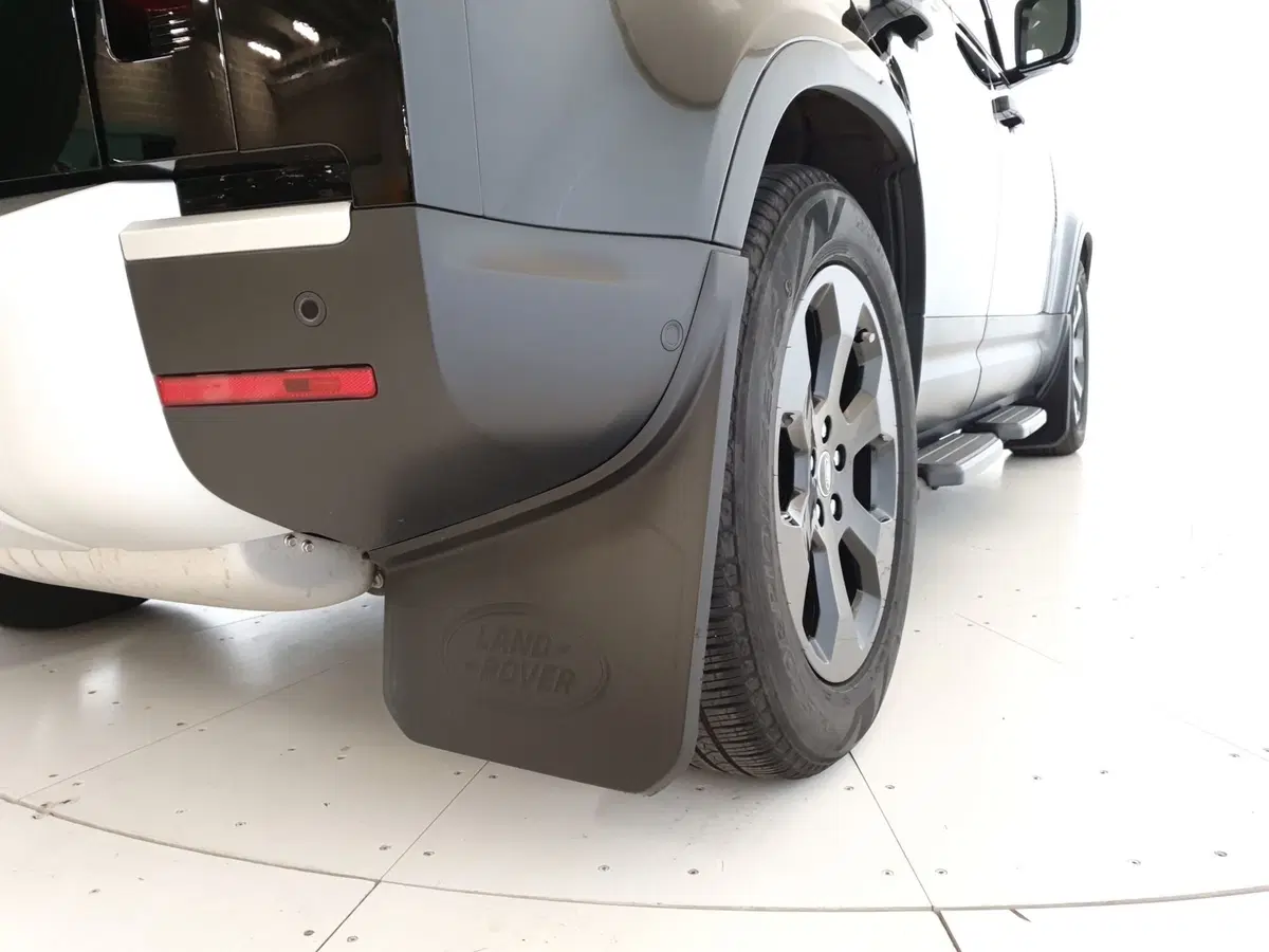 Land Rover Defender usata a Monza e Brianza (10)