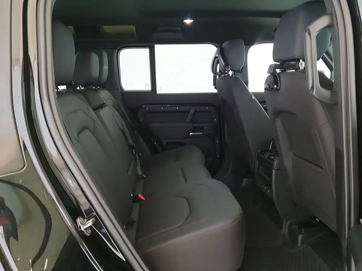 Land Rover Defender usata a Monza e Brianza (5)