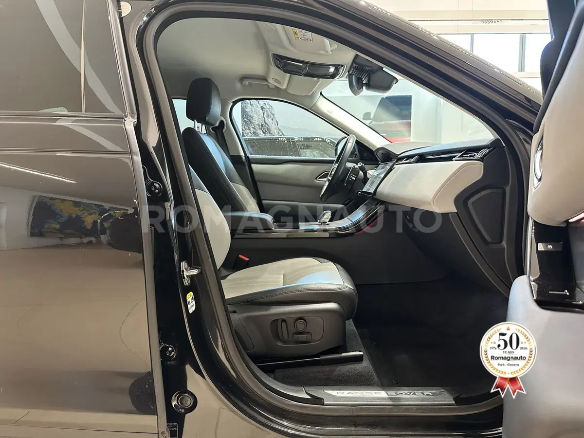 Land Rover Range Rover Velar usata a Forlì-Cesena (10)
