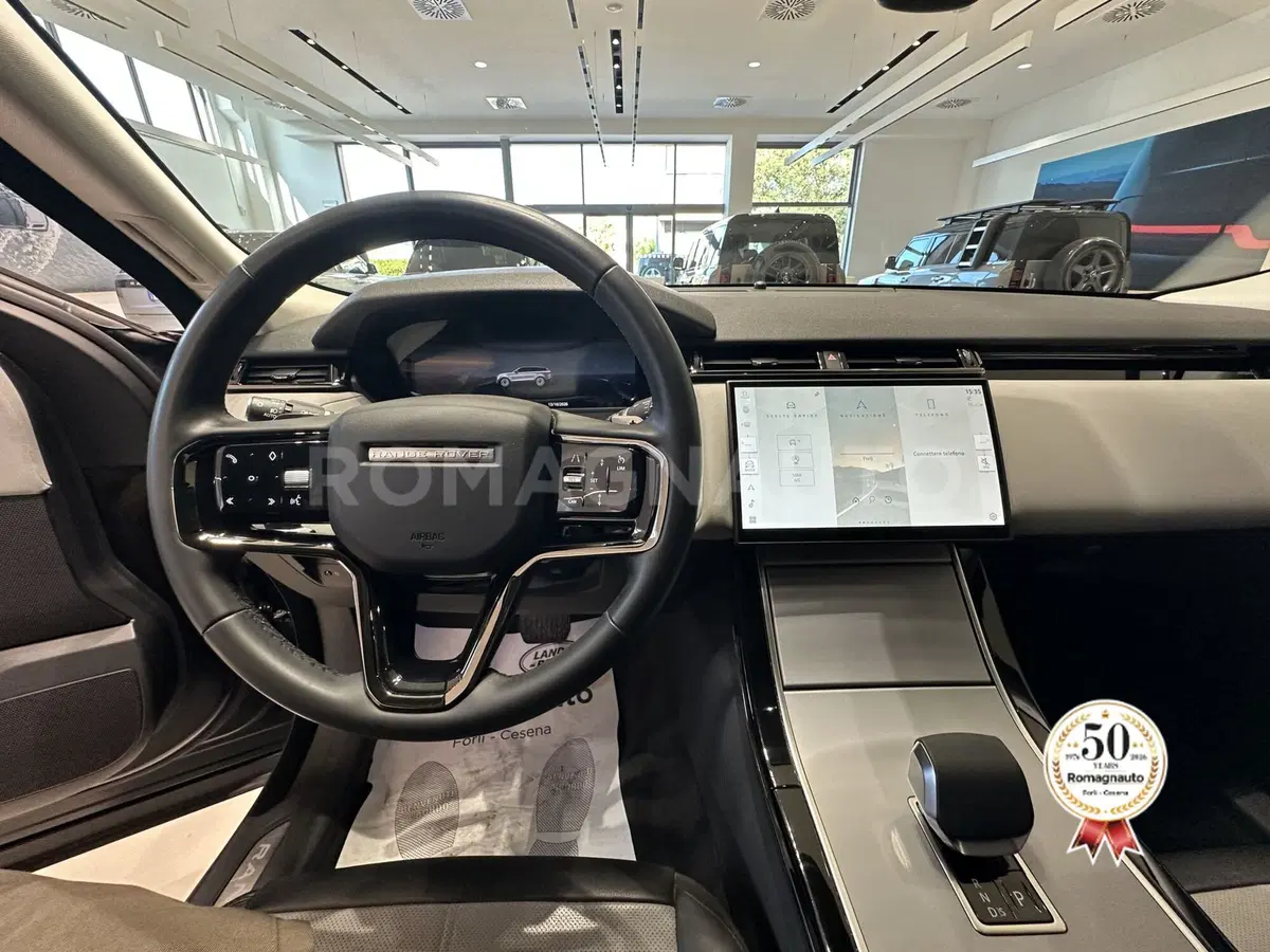 Land Rover Range Rover Velar usata a Forlì-Cesena (17)