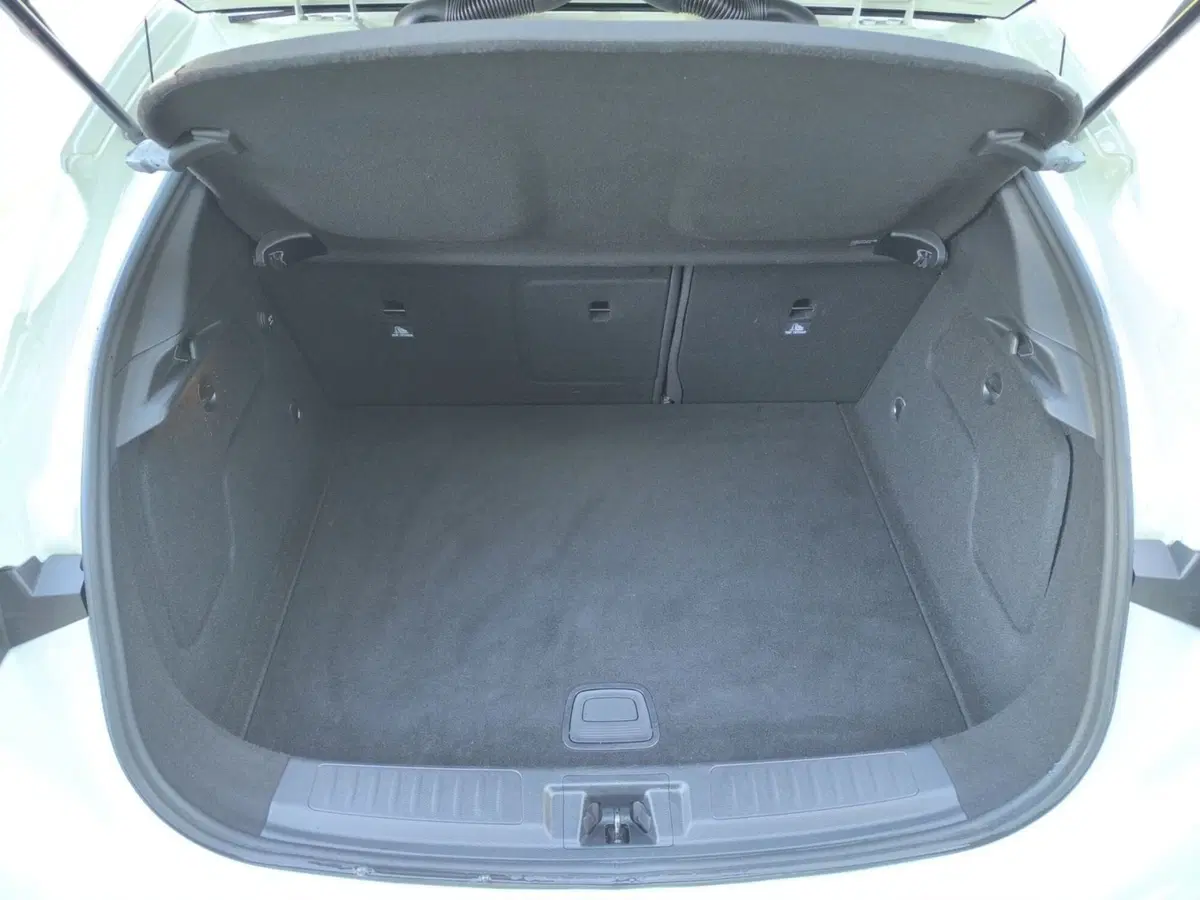 Infiniti Q30 usata a Udine (13)