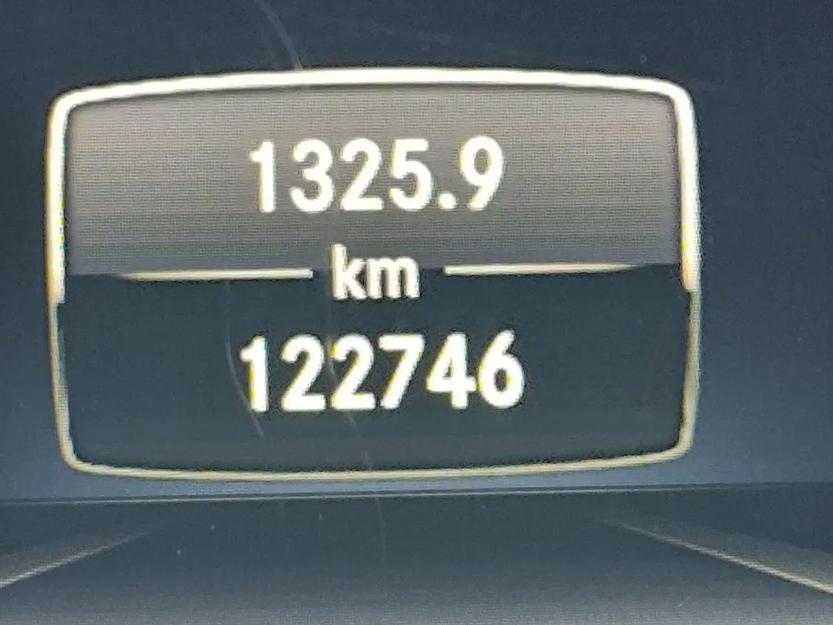 Infiniti Q30 usata a Udine (14)