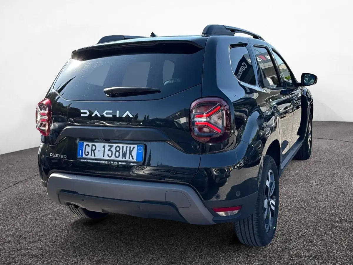 Dacia Duster usata a Latina (3)