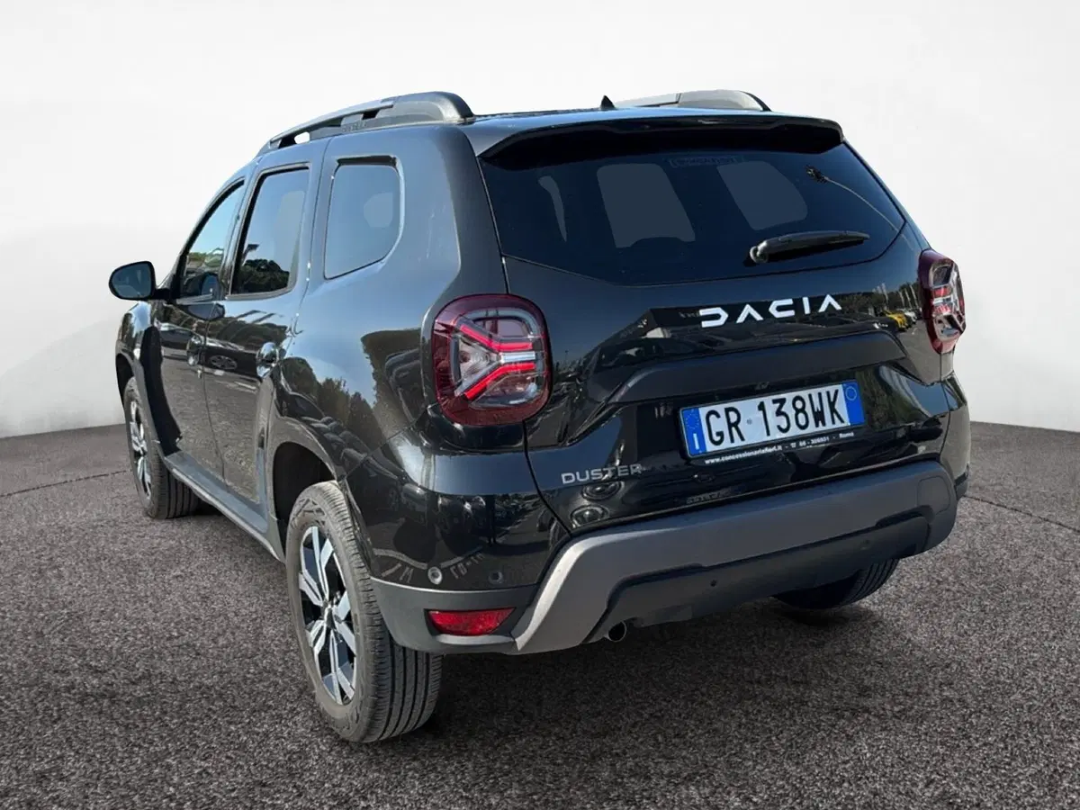 Dacia Duster usata a Latina (4)