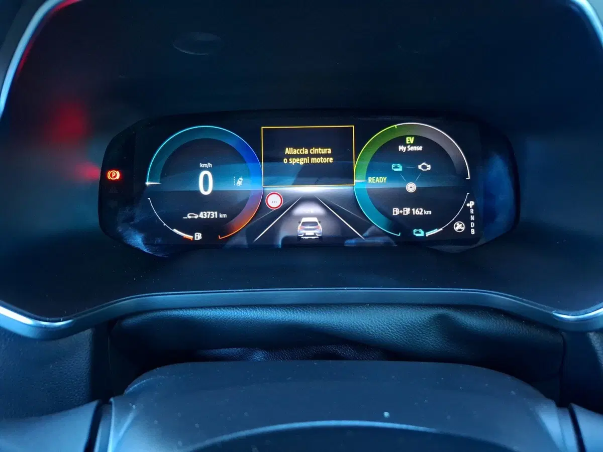 Renault Captur usata a Latina (14)