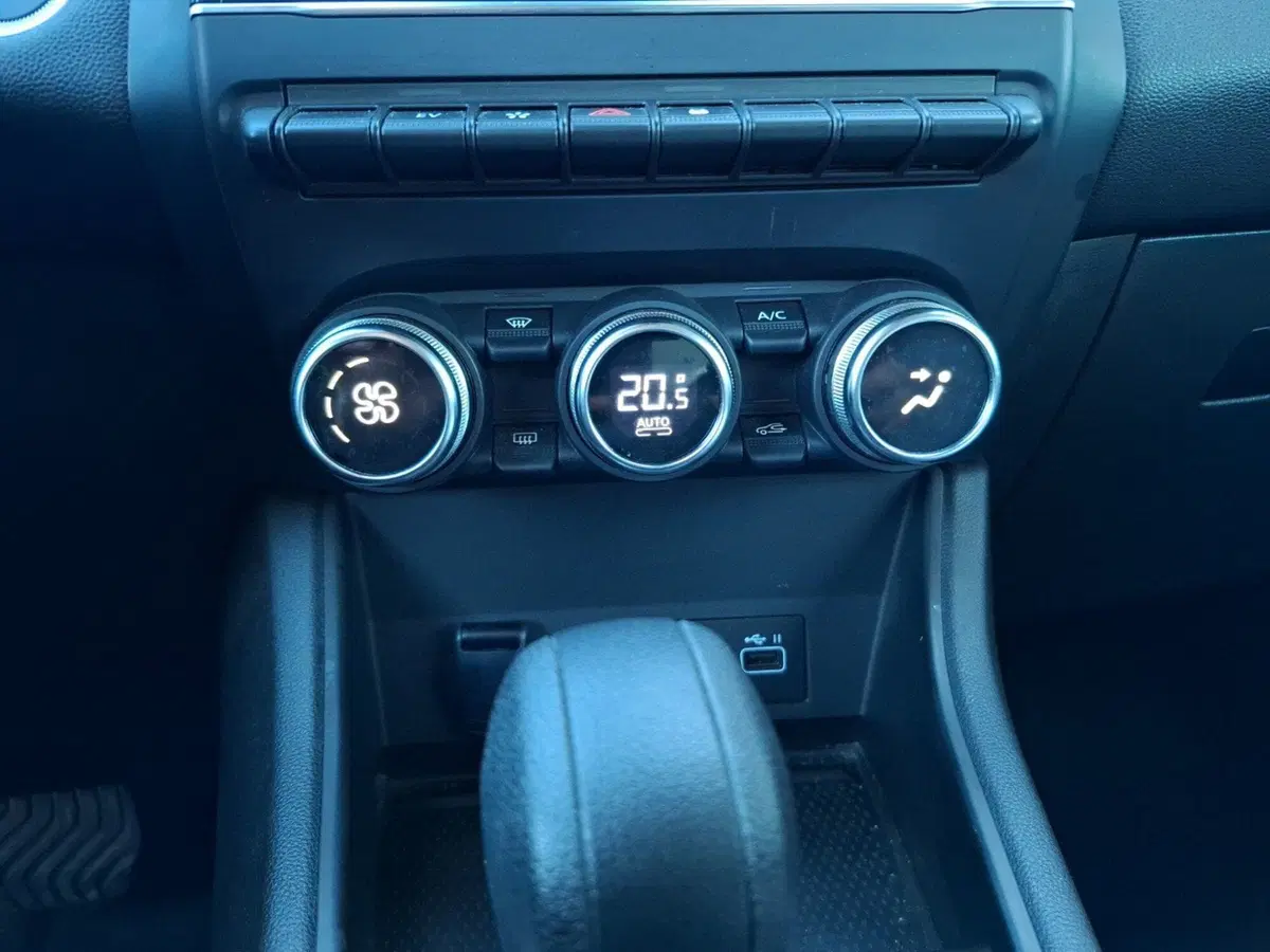 Renault Captur usata a Latina (16)