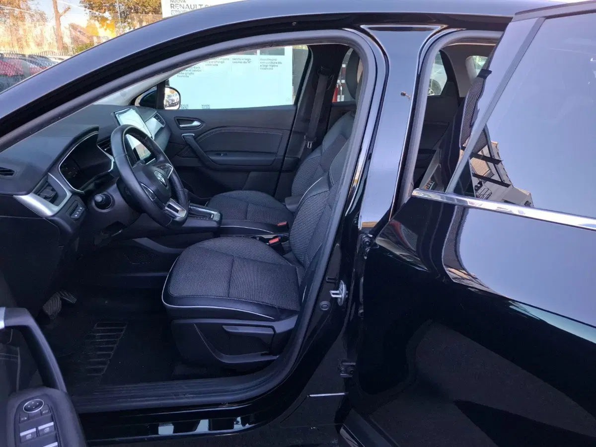 Renault Captur usata a Latina (18)
